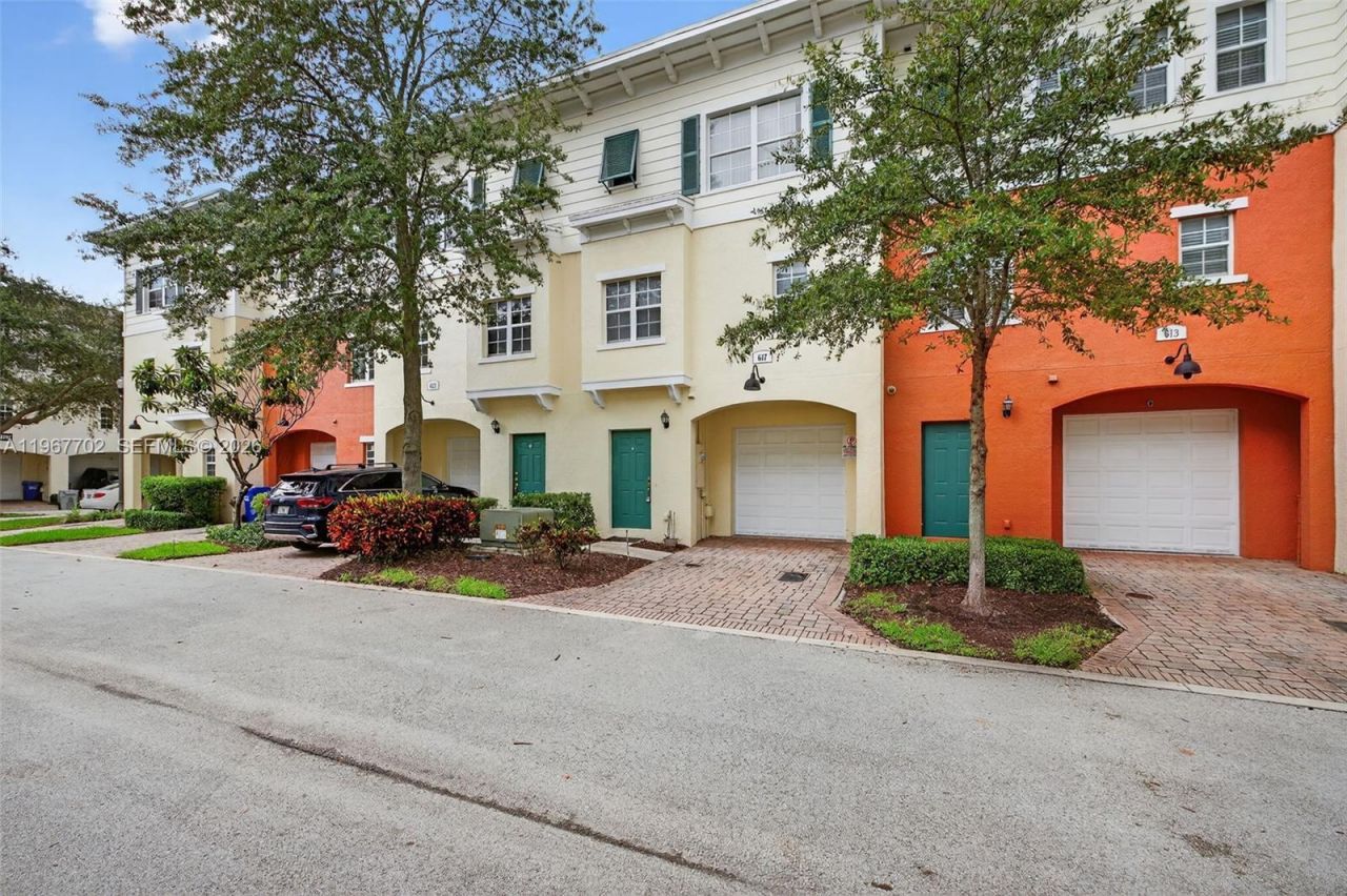 617 SW 1st Ave , Pompano Beach, FL 33060 Photo