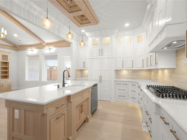 300 Bronco Street, Centerton, AR 72719