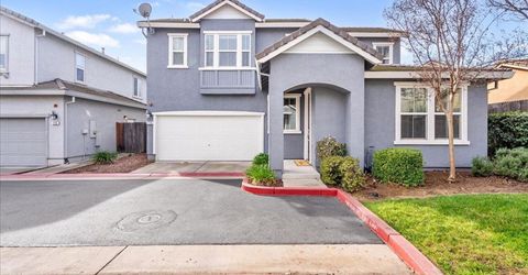 719 Courtyards Loop, Lincoln, CA 95648 Photo