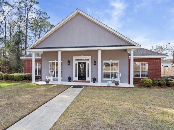 1619 Gold Stream Drive, Saraland, AL 36571