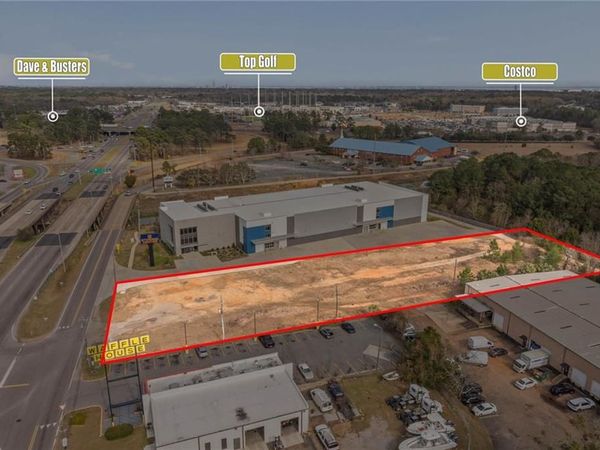 3651 Government Boulevard , Mobile, AL 36693