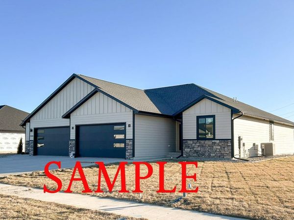 3300 Cider Mill, South Sioux City, NE 68776