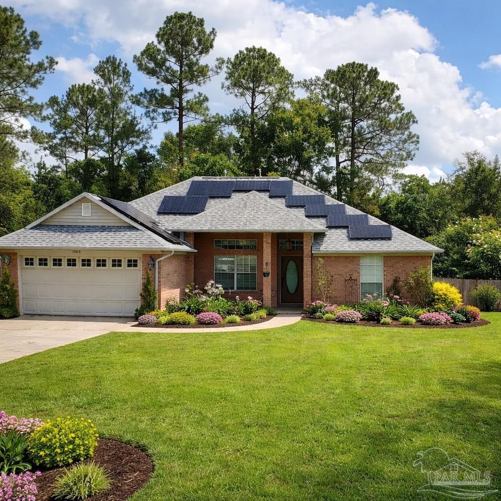 5565 Whispering Woods Dr Pace, FL 32571