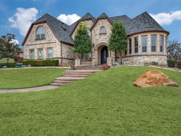 141 W Waters Edge Way, Oak Point, TX 75068