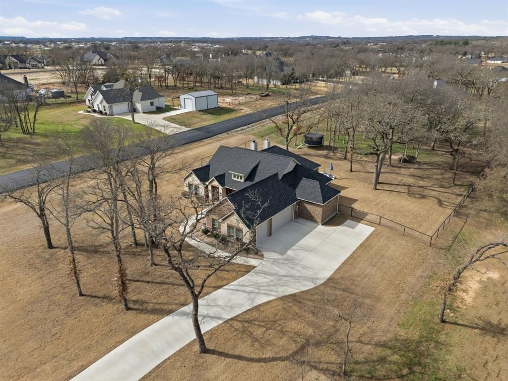 664 Winkler Way, Springtown, TX 76082 Main Photo