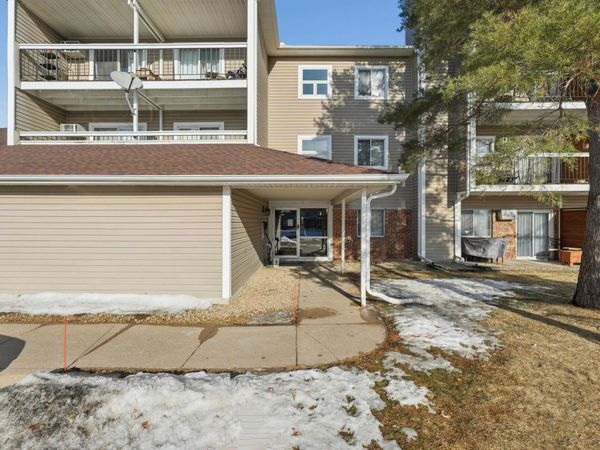 7600 157th Street W, Unit 106, Apple Valley, MN 55124