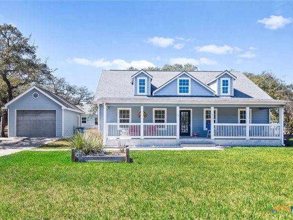 2107 Percival Avenue, Rockport, TX 78382