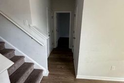 195 Hyrne Drive photo 4