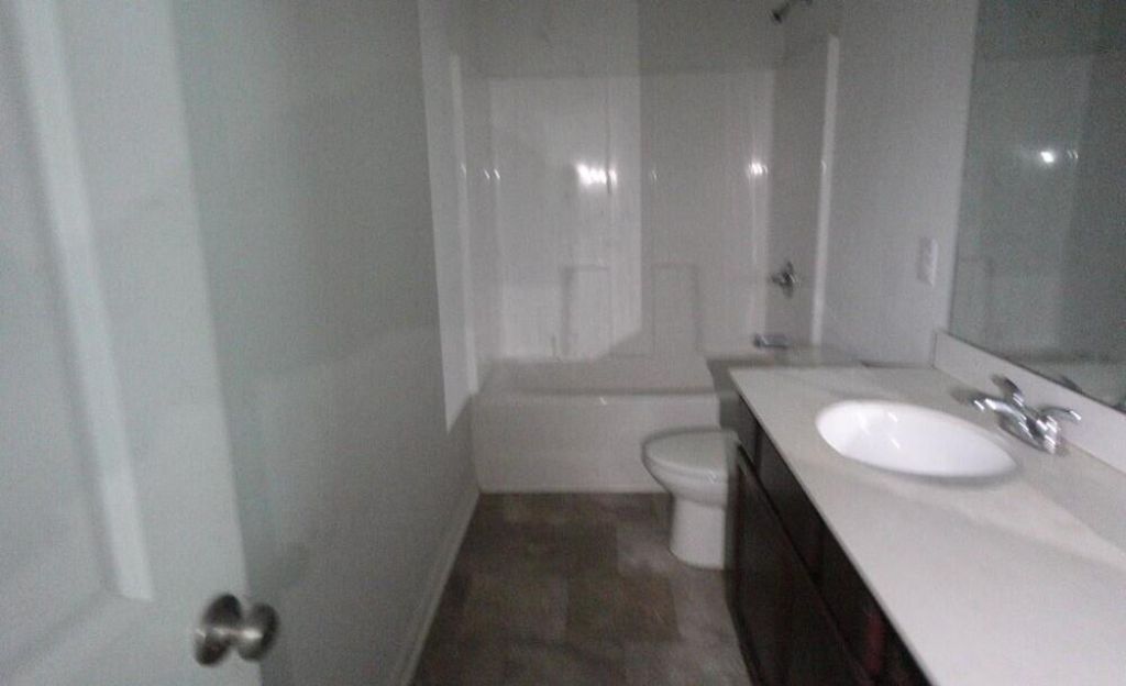 195 Hyrne Drive Photo 6