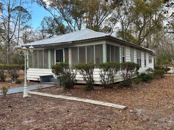 706 NW 6TH AVE, Jasper, FL 32052