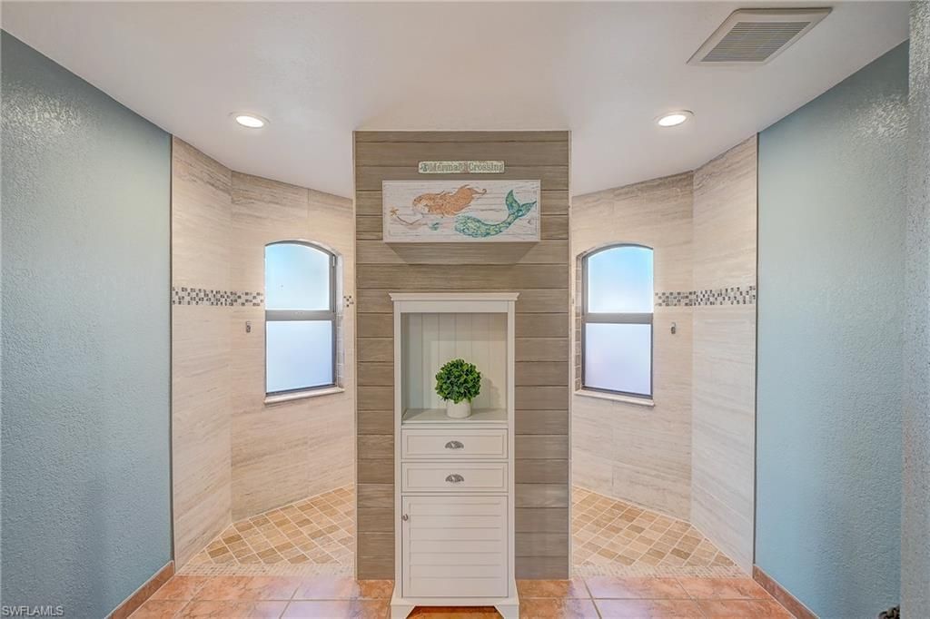 718 Arundel Cir, Fort Myers, FL 33913 Photo