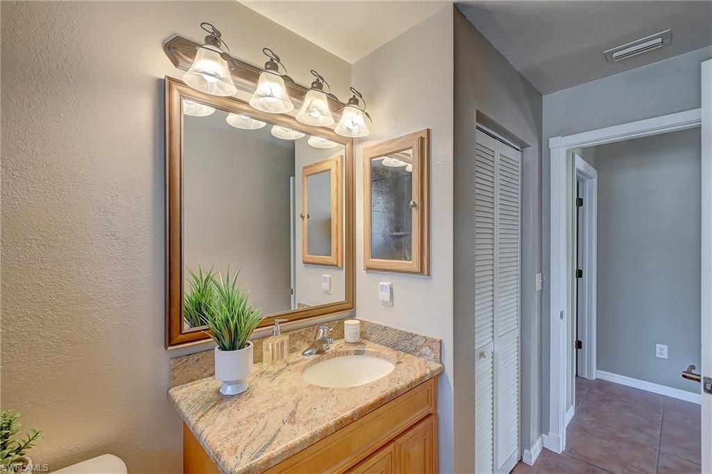 718 Arundel Cir, Fort Myers, FL 33913 Photo