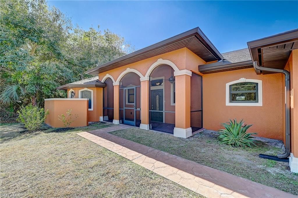 718 Arundel Cir, Fort Myers, FL 33913 Photo