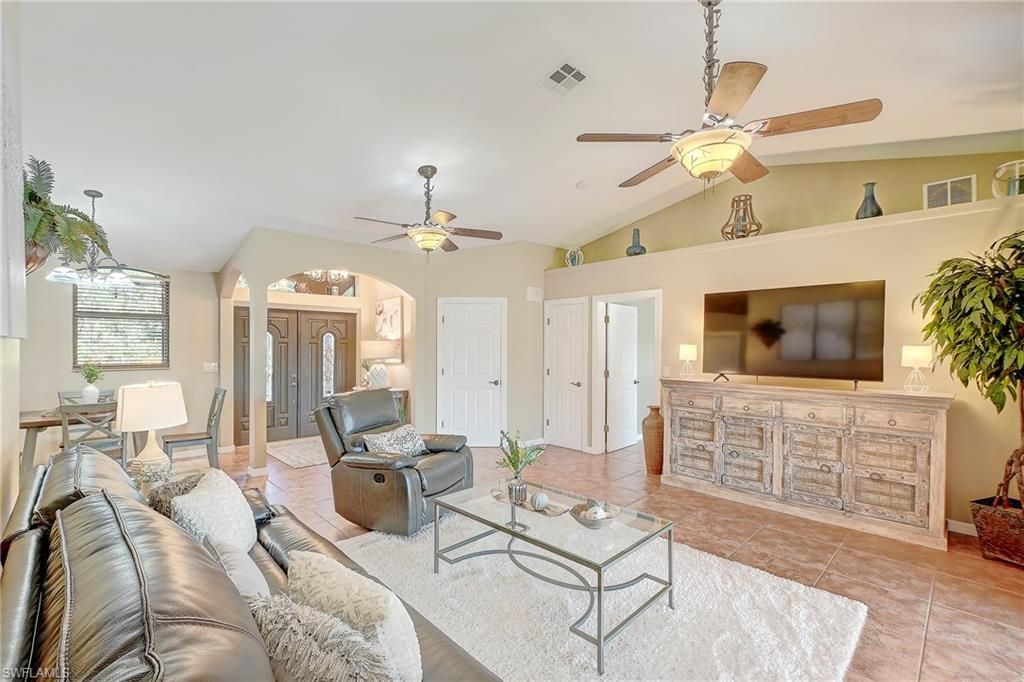 718 Arundel Cir, Fort Myers, FL 33913 Photo