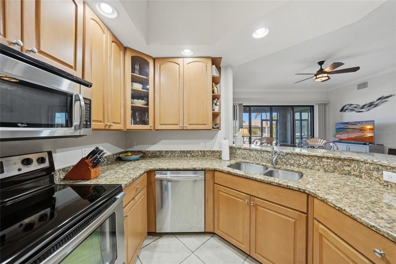 1323 Mediterranean Drive, Unit 212, Punta Gorda, FL 33950 Photo