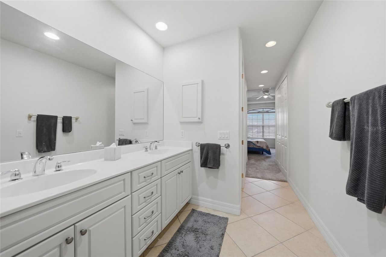 1323 Mediterranean Drive, Unit 212, Punta Gorda, FL 33950 Photo