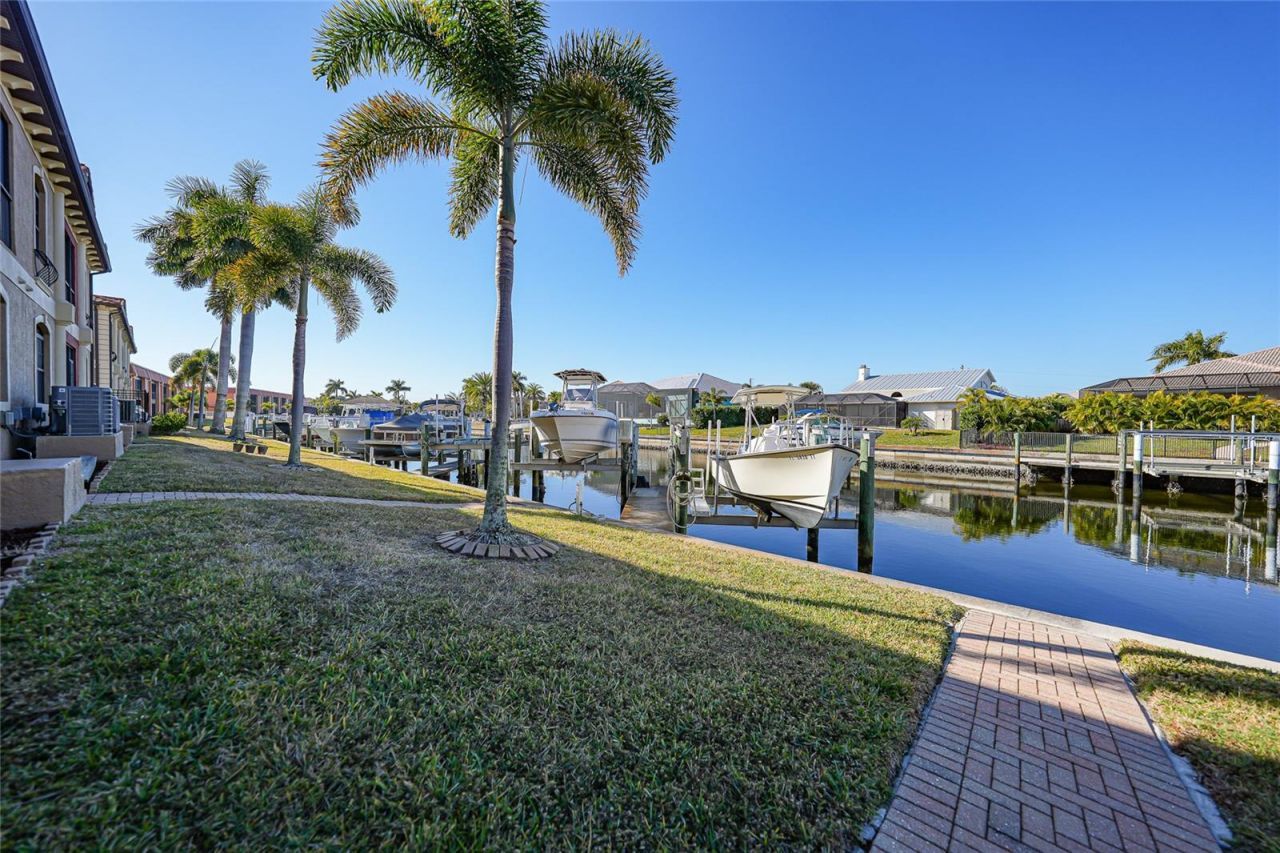 1323 Mediterranean Drive, Unit 212, Punta Gorda, FL 33950 Photo