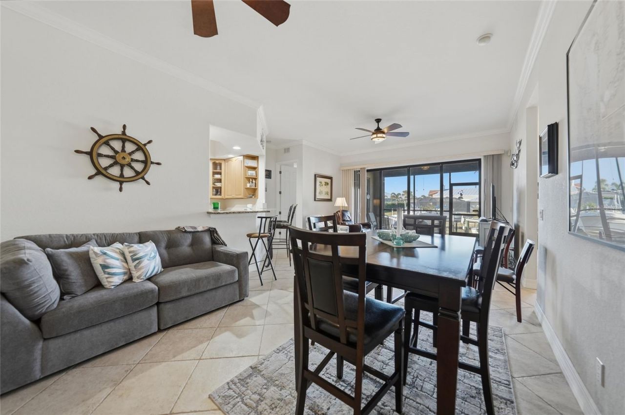 1323 Mediterranean Drive, Unit 212, Punta Gorda, FL 33950 Photo