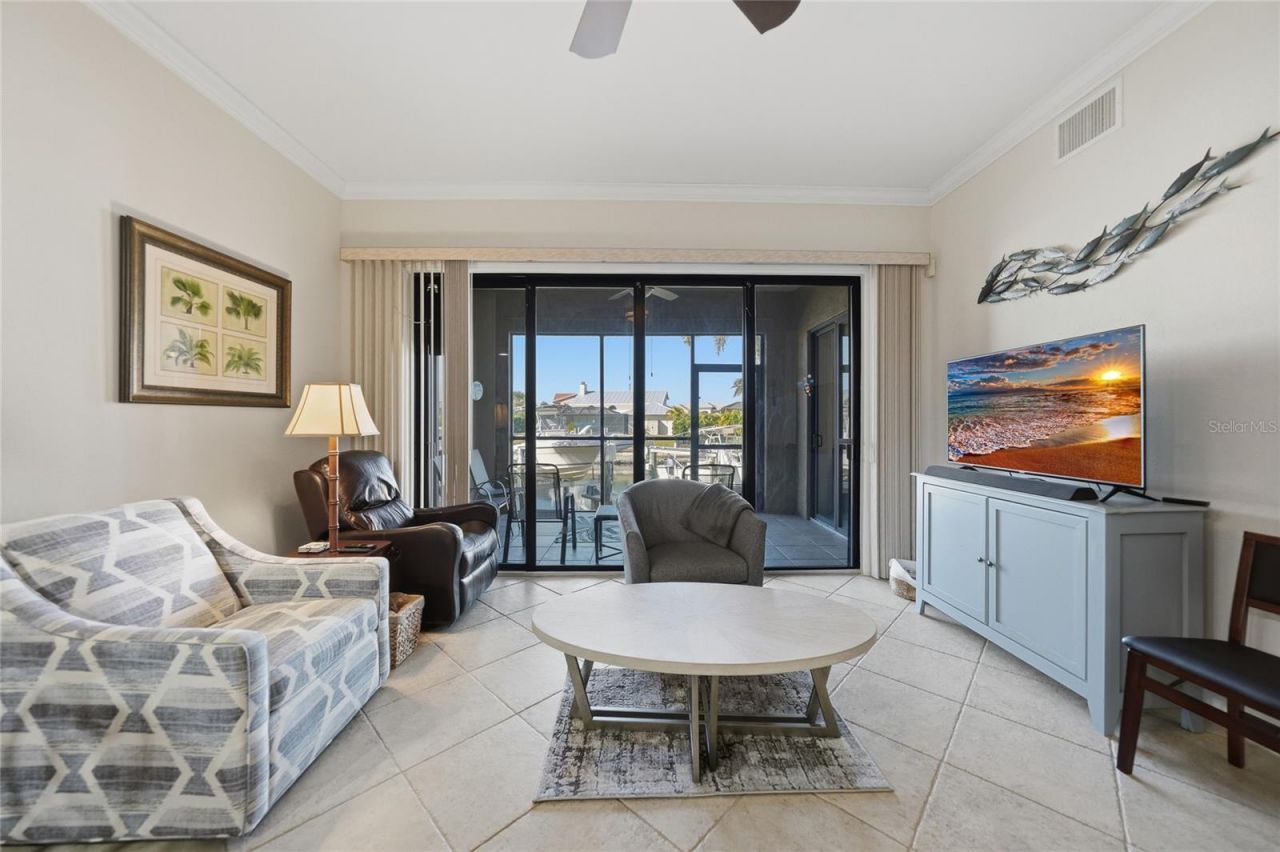 1323 Mediterranean Drive, Unit 212, Punta Gorda, FL 33950 Photo