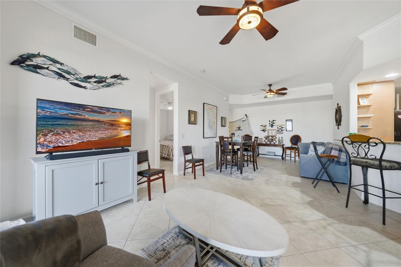 1323 Mediterranean Drive, Unit 212, Punta Gorda, FL 33950 Photo