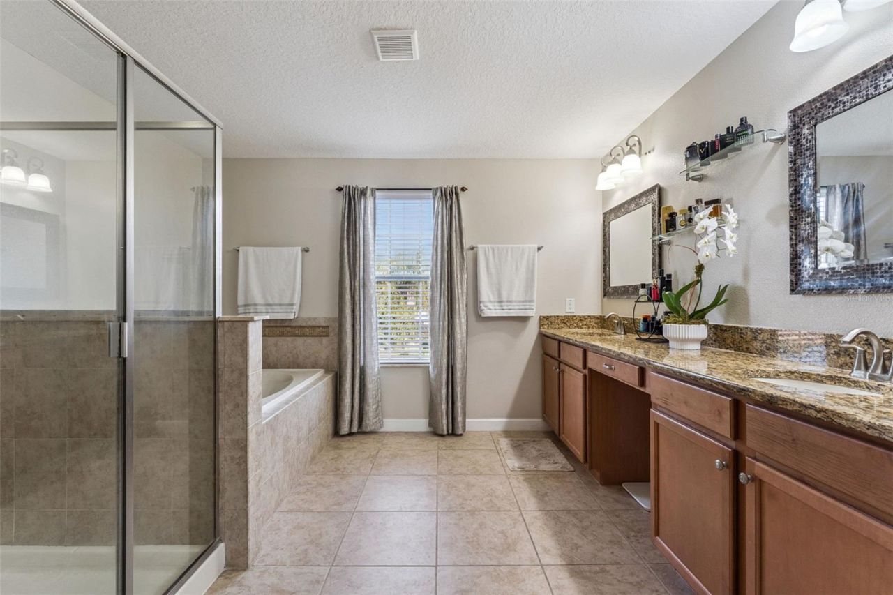 14644 Crosston Bay Court, Orlando, FL 32824 Photo