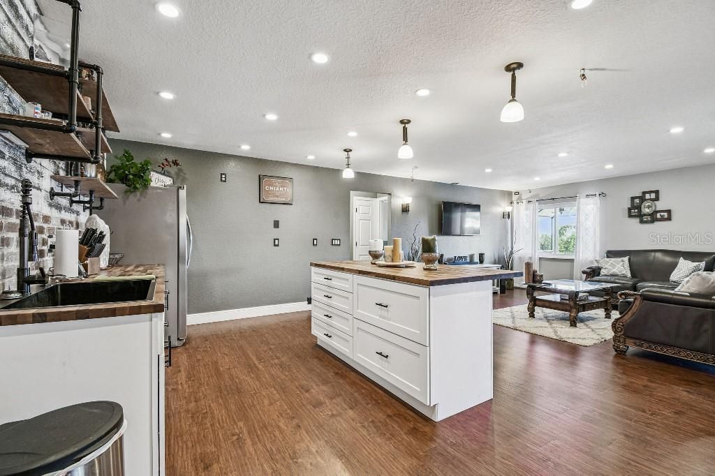 6408 Running Bear Drive, Lakeland, FL 33813 Photo
