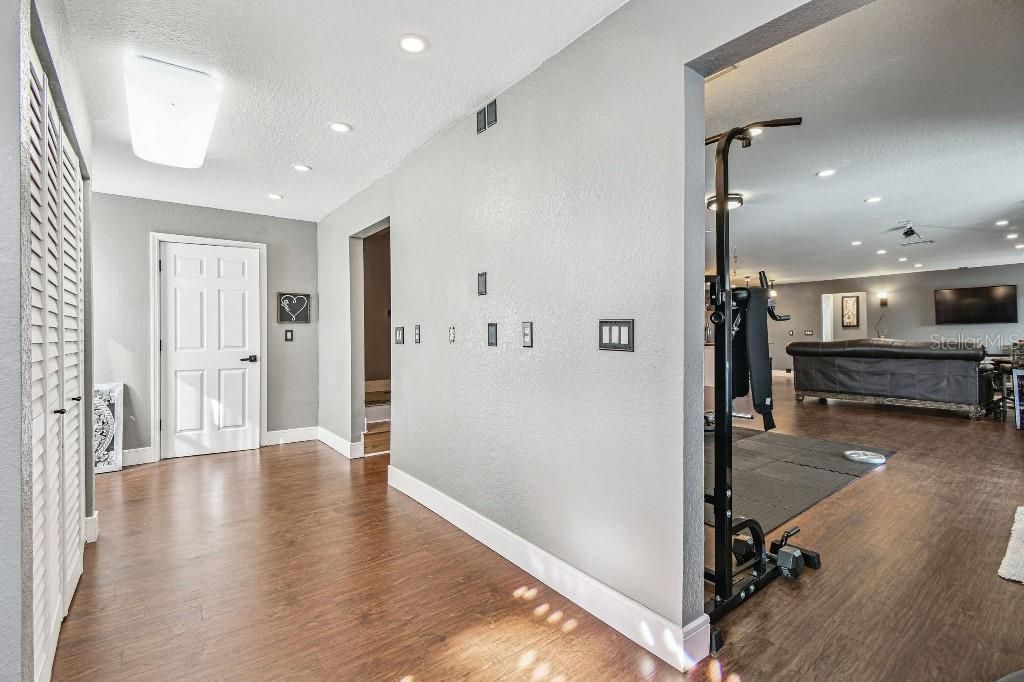 6408 Running Bear Drive, Lakeland, FL 33813 Photo