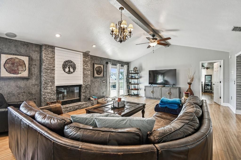 6408 Running Bear Drive, Lakeland, FL 33813 Photo