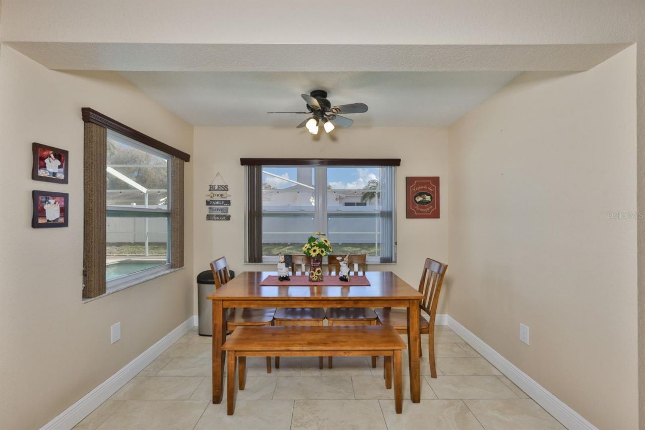 9275 133rd Street, Seminole, FL 33776 Photo