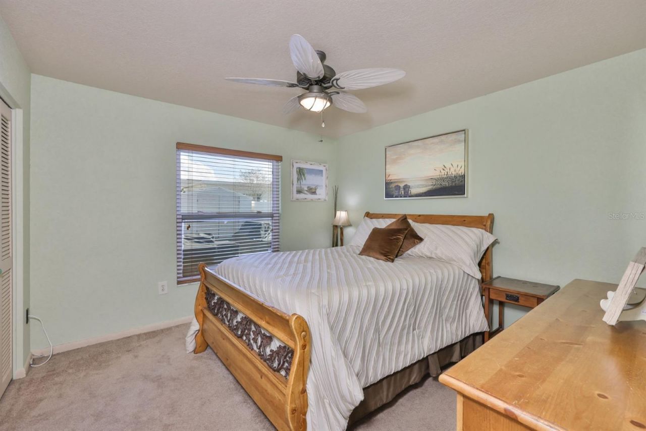 9275 133rd Street, Seminole, FL 33776 Photo