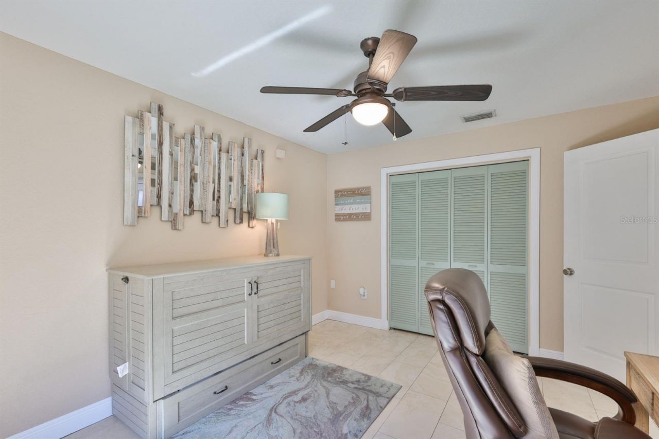 9275 133rd Street, Seminole, FL 33776 Photo