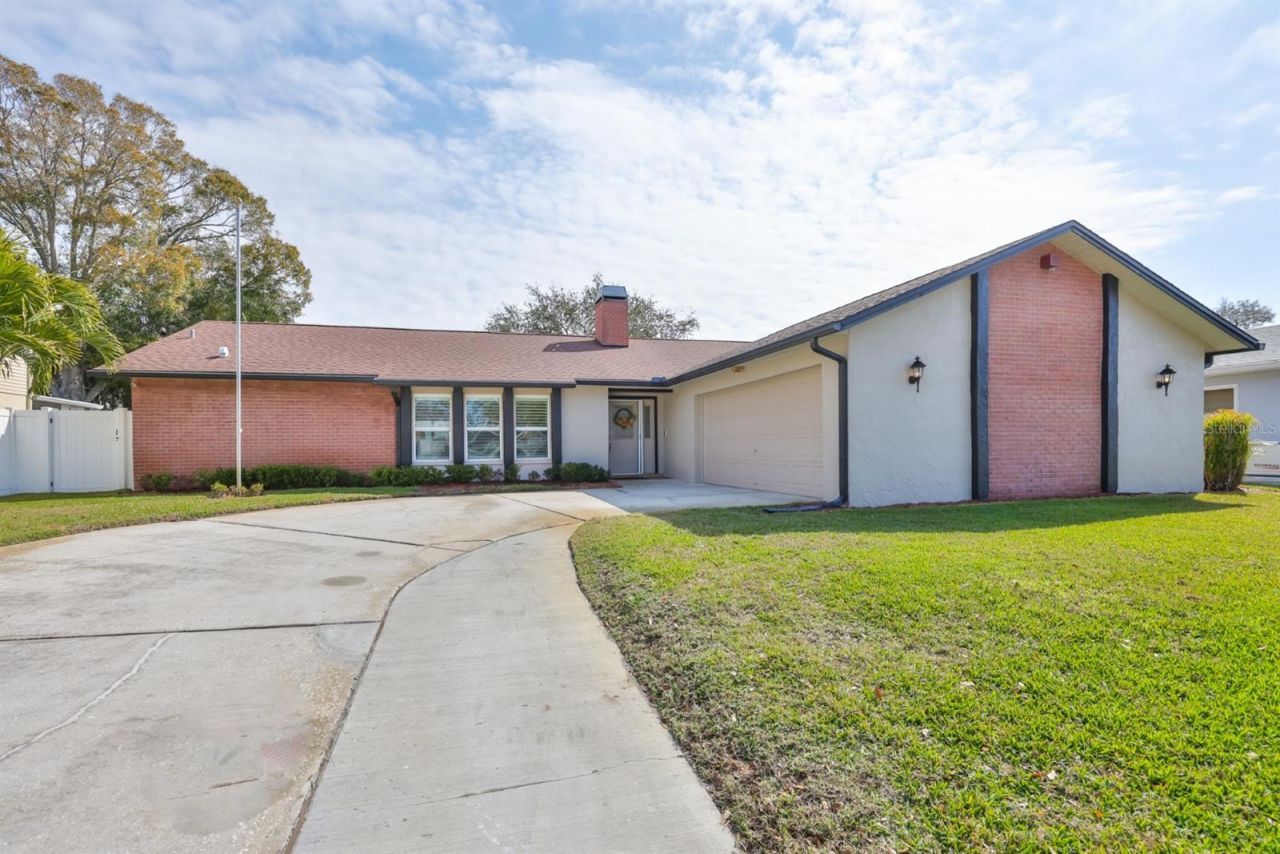 9275 133rd Street, Seminole, FL 33776 Photo