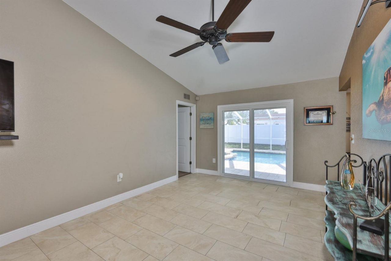 9275 133rd Street, Seminole, FL 33776 Photo