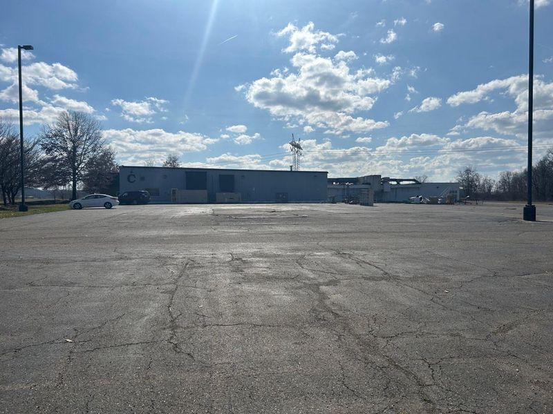 5695 Eco Parkway , Unit C, Frazeysburg, OH 43822 Photo 3