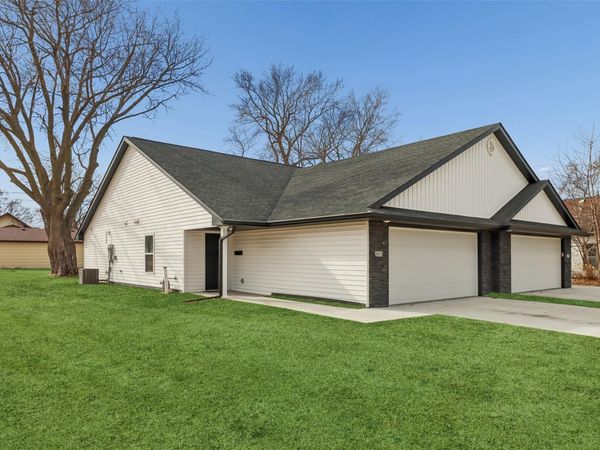 501 W Broadway Street, Colfax, IA 50054