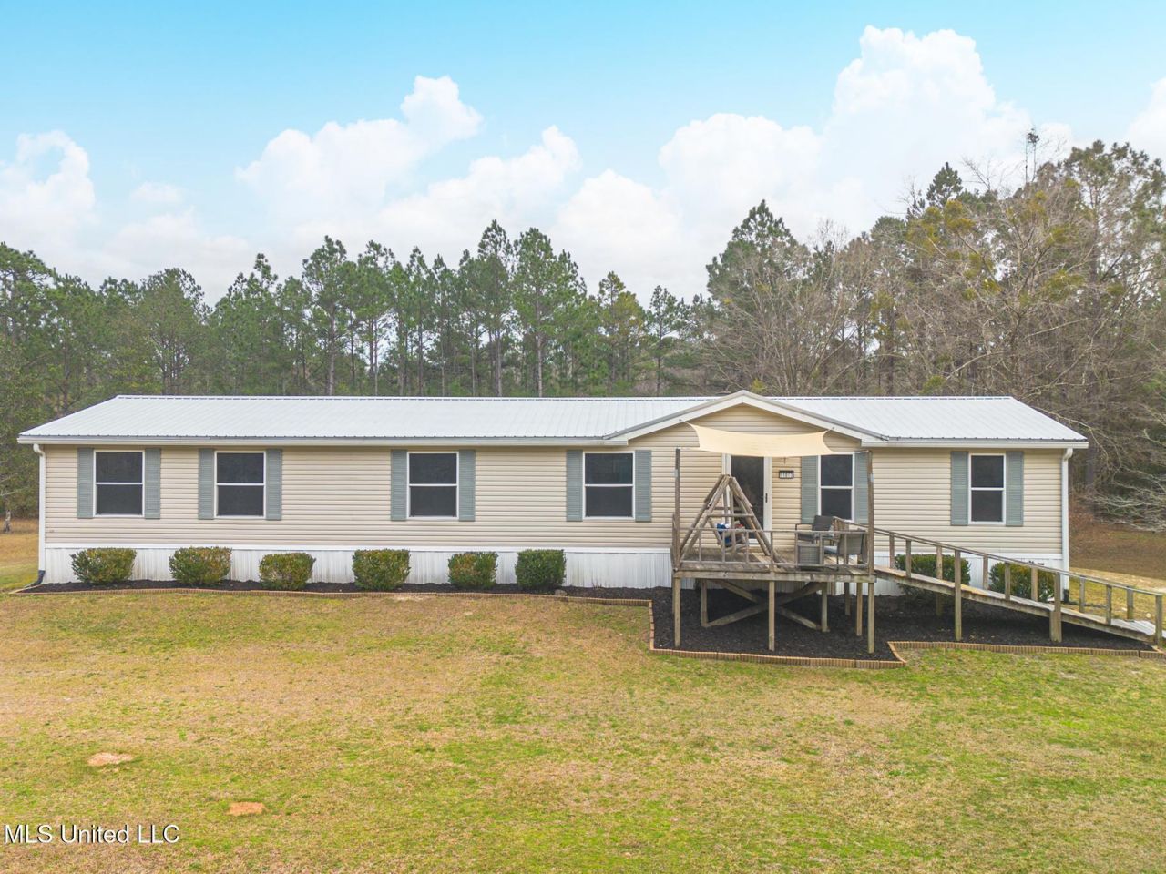 11073 Jolly Road, Biloxi, MS 39532 Main Photo