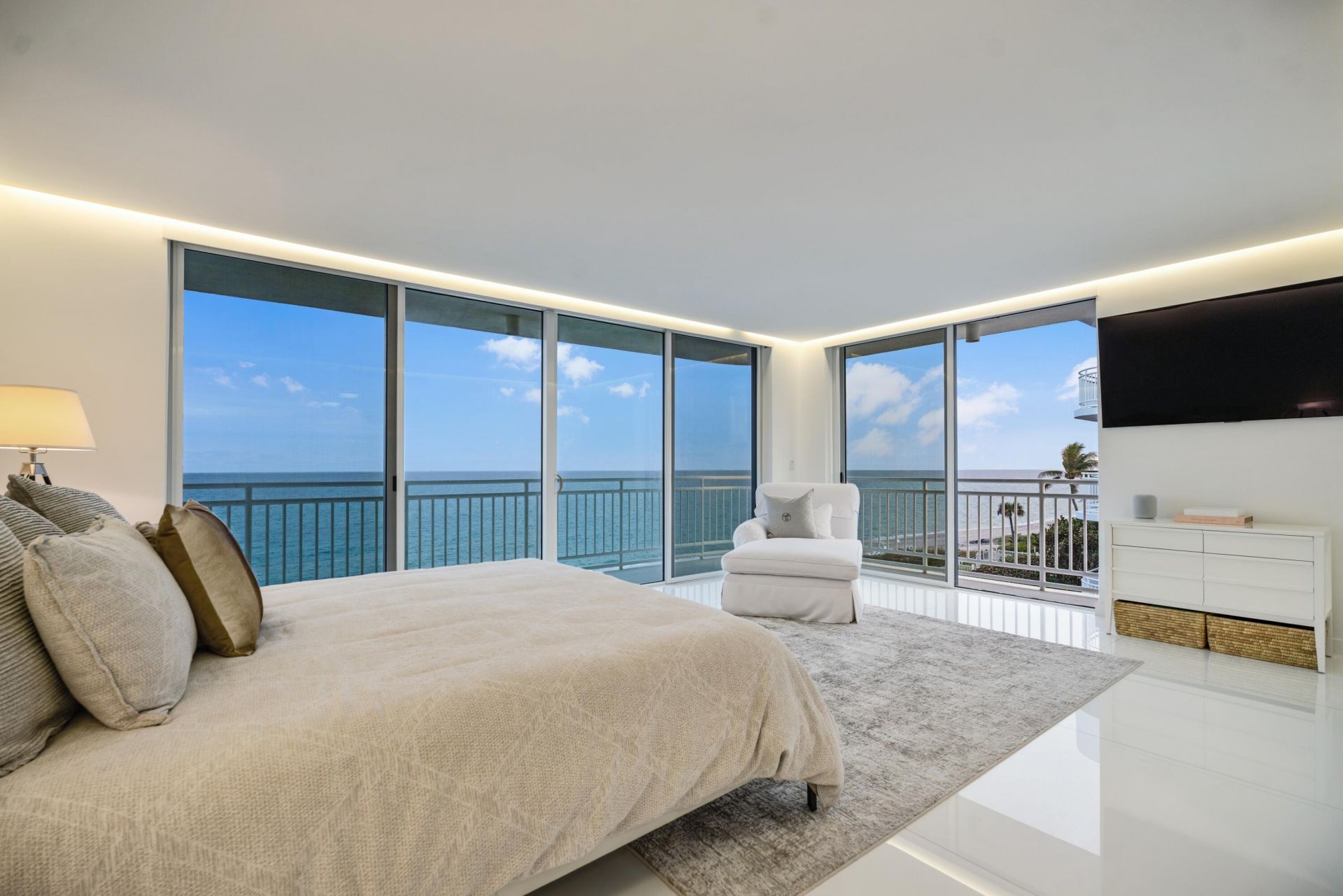 2150 N Ocean Blvd, Unit 4-N, Boca Raton, FL 33431 Photo