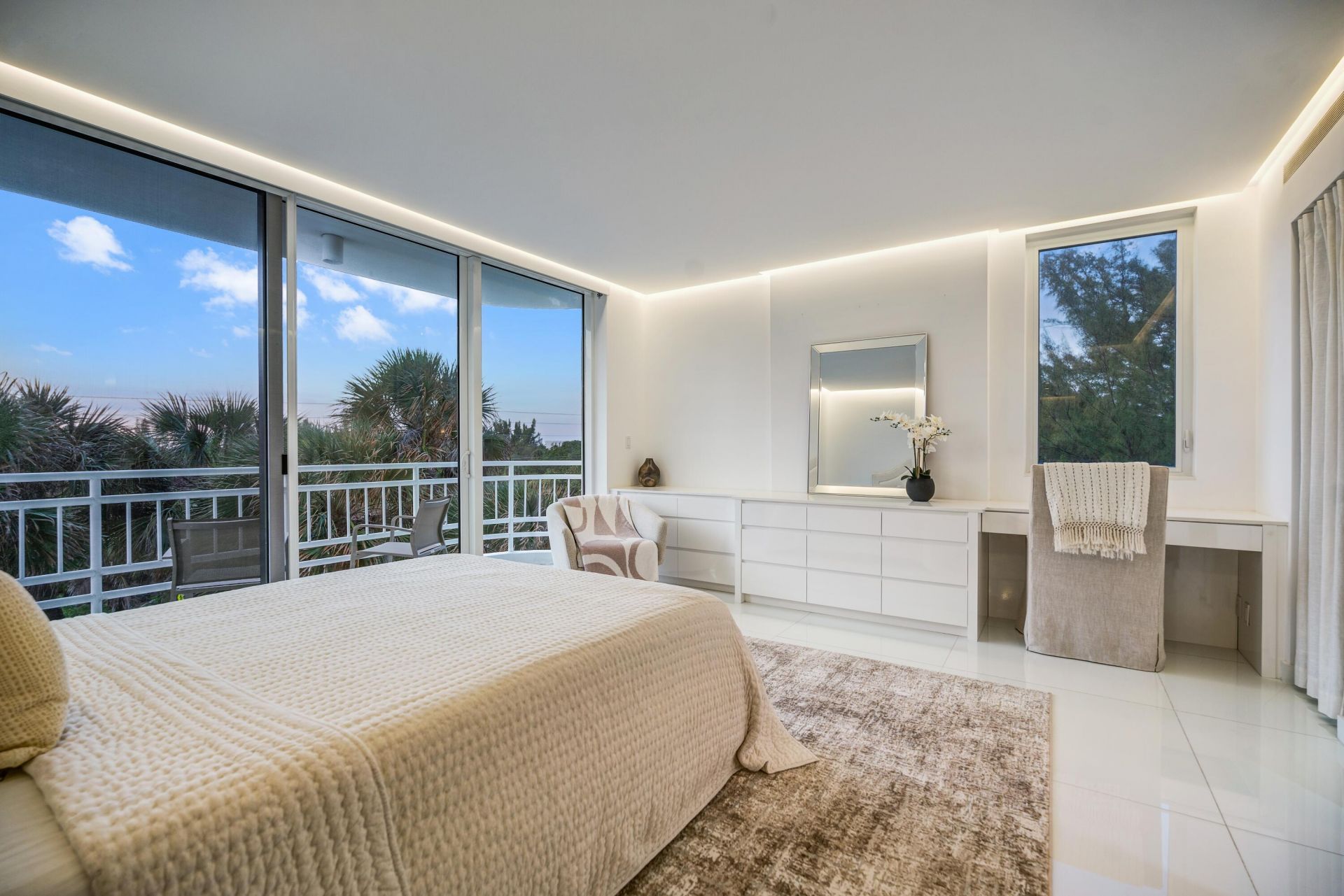 2150 N Ocean Blvd, Unit 4-N, Boca Raton, FL 33431 Photo