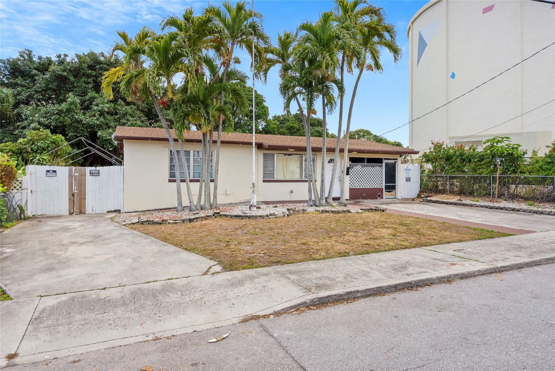 842 Kaye Street, West Palm Beach, FL 33405 Photo