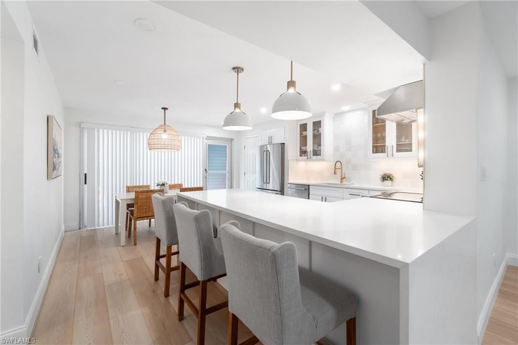 1222 Gordon Dr , Unit 2, Naples, FL 34102 Photo