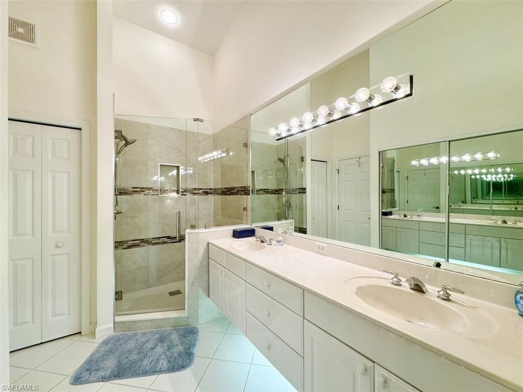 6680 Beach Resort Dr, Unit 1214, Naples, FL 34114 Photo