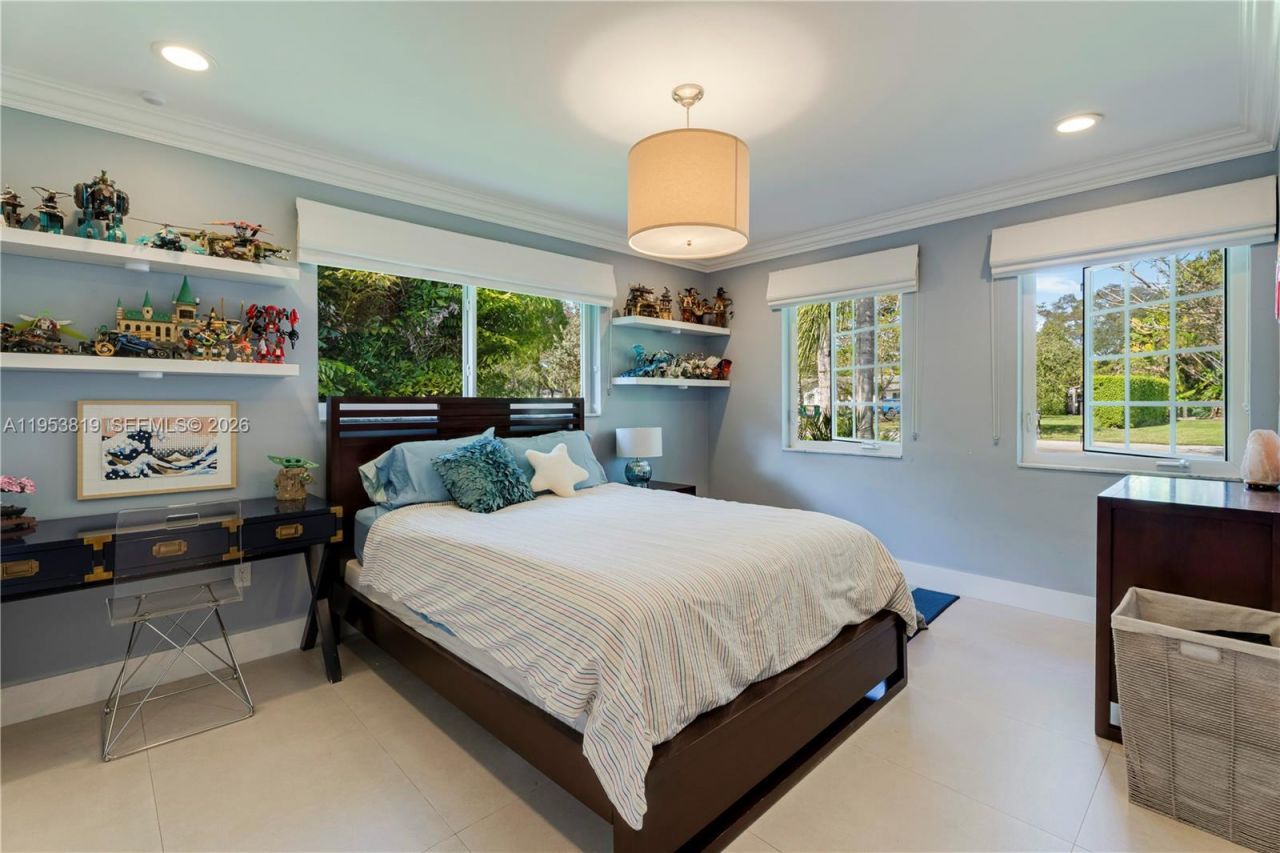 6700 SW 117th St , Pinecrest, FL 33156 Photo