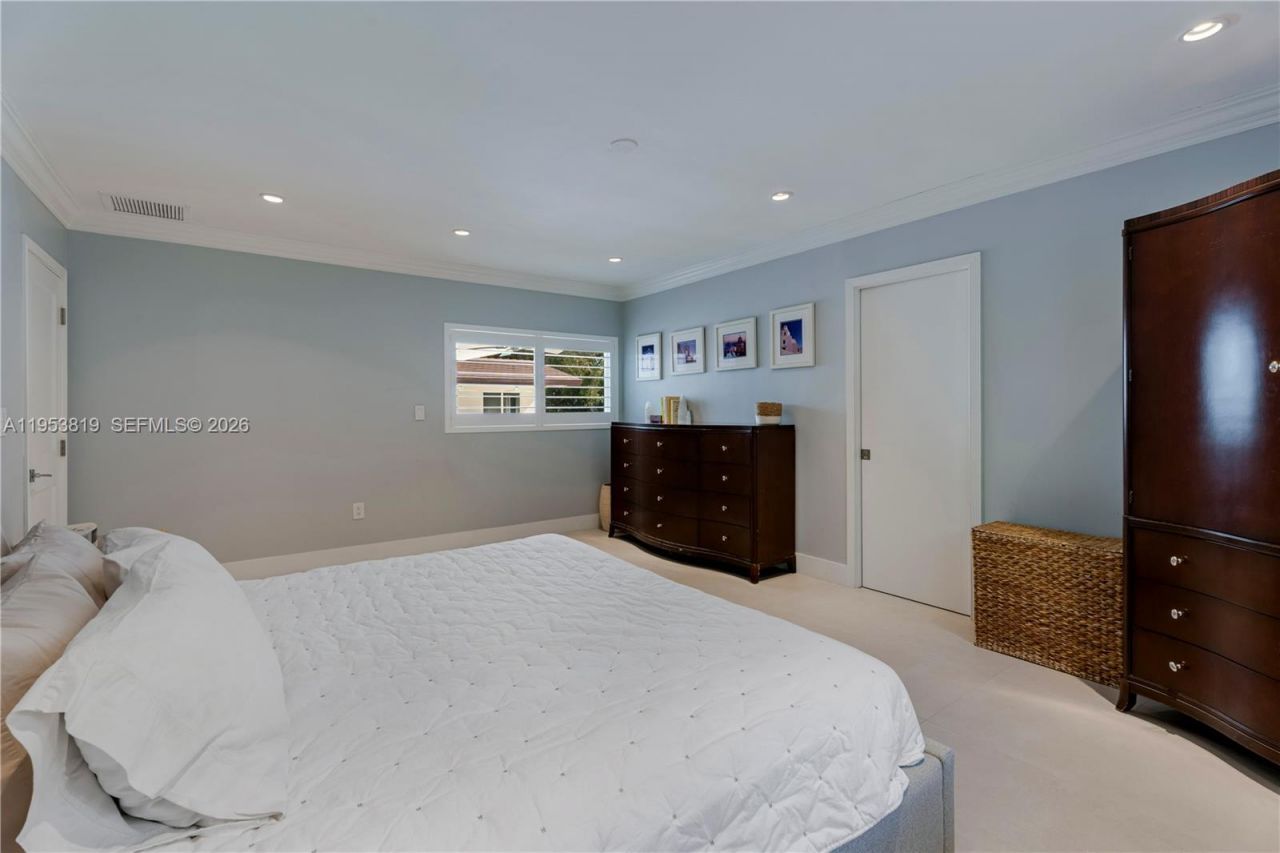 6700 SW 117th St , Pinecrest, FL 33156 Photo