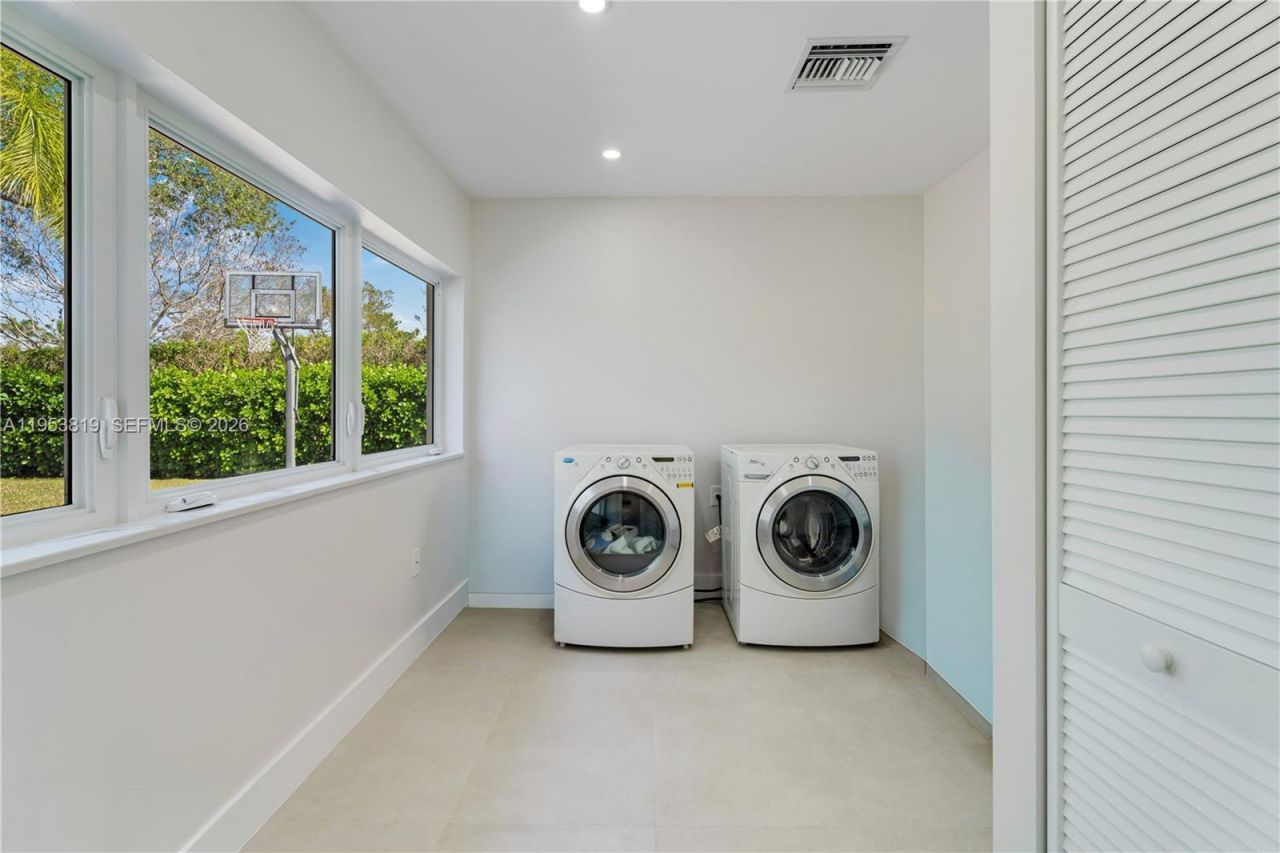 6700 SW 117th St , Pinecrest, FL 33156 Photo