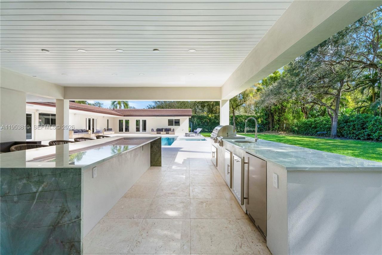 6700 SW 117th St , Pinecrest, FL 33156 Photo