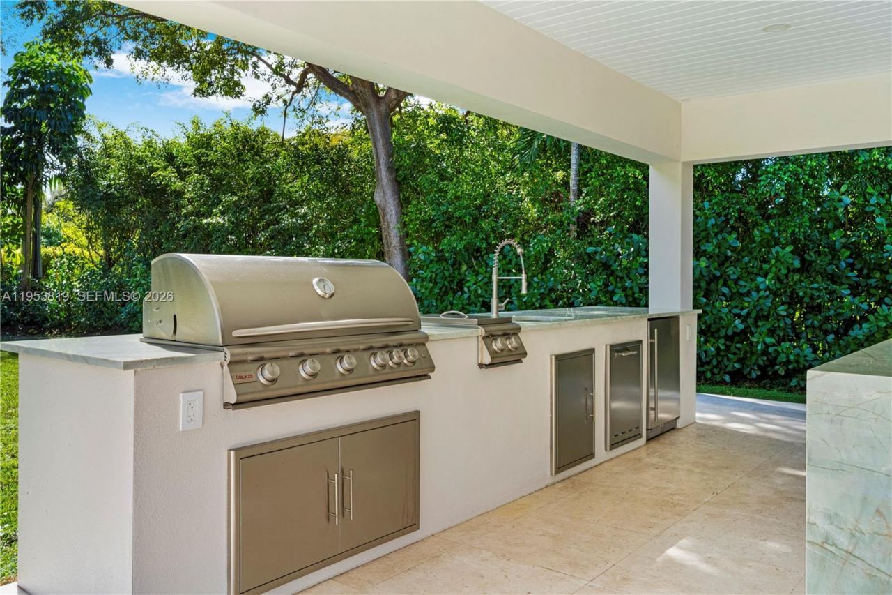 6700 SW 117th St , Pinecrest, FL 33156 Photo