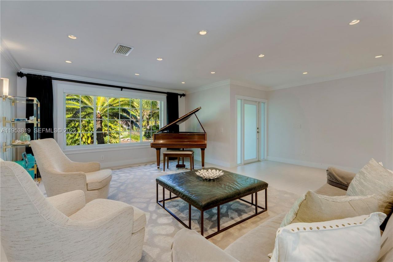 6700 SW 117th St , Pinecrest, FL 33156 Photo