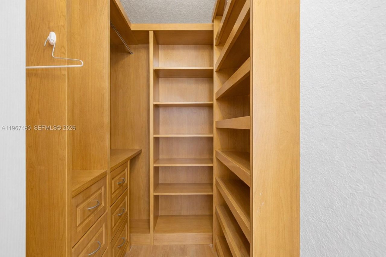 5725 NW 114th Path, Unit 114, Doral, FL 33178 Photo