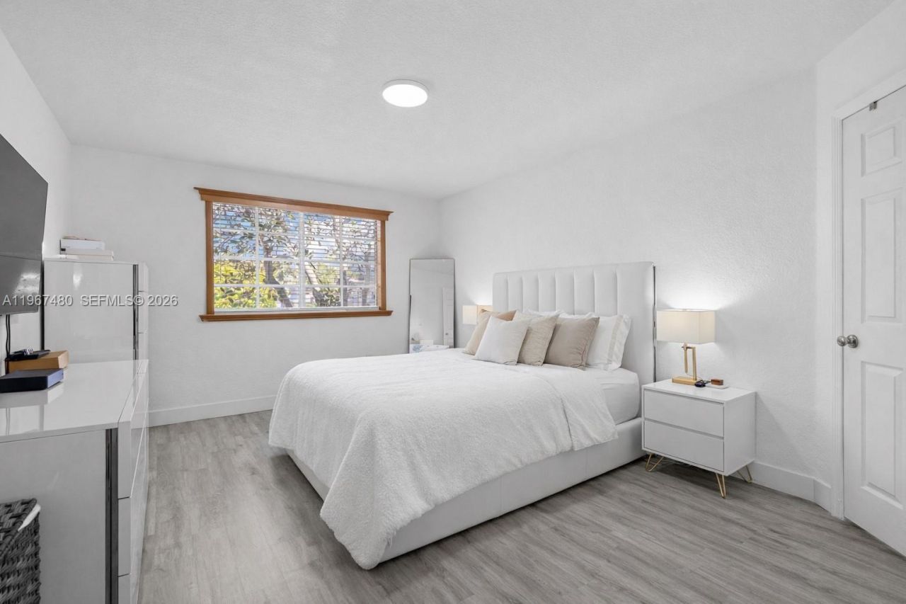 5725 NW 114th Path, Unit 114, Doral, FL 33178 Photo