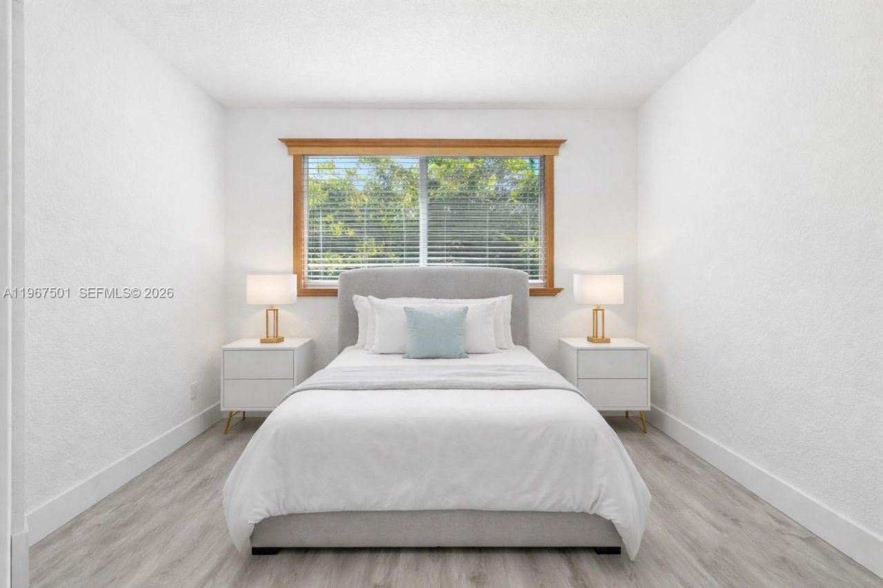 5725 NW 114th Path , Unit 114, Doral, FL 33178 Photo